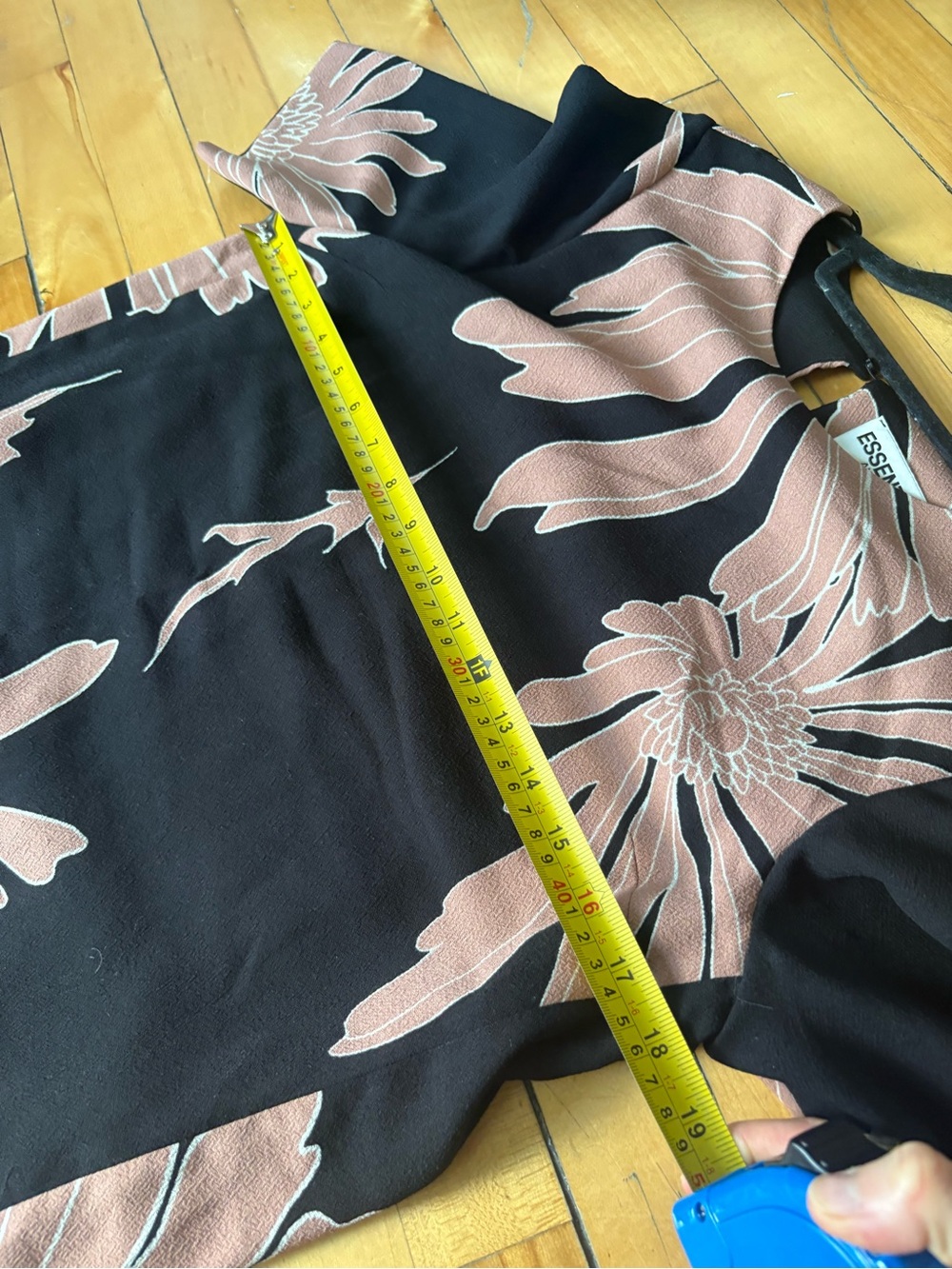 Essentiel Antwerp Sz S (36) Black Floral Tiered Tropical Short Dress - Picture 12 of 13